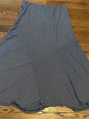 Chaps Navy and White Striped Skirt 0139
